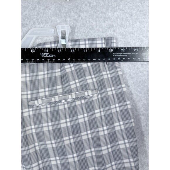 PGA Tour Pro Series Mens Size 38 Golf Casual Shorts White Gray Plaid Lightweight - Picture 5 of 10